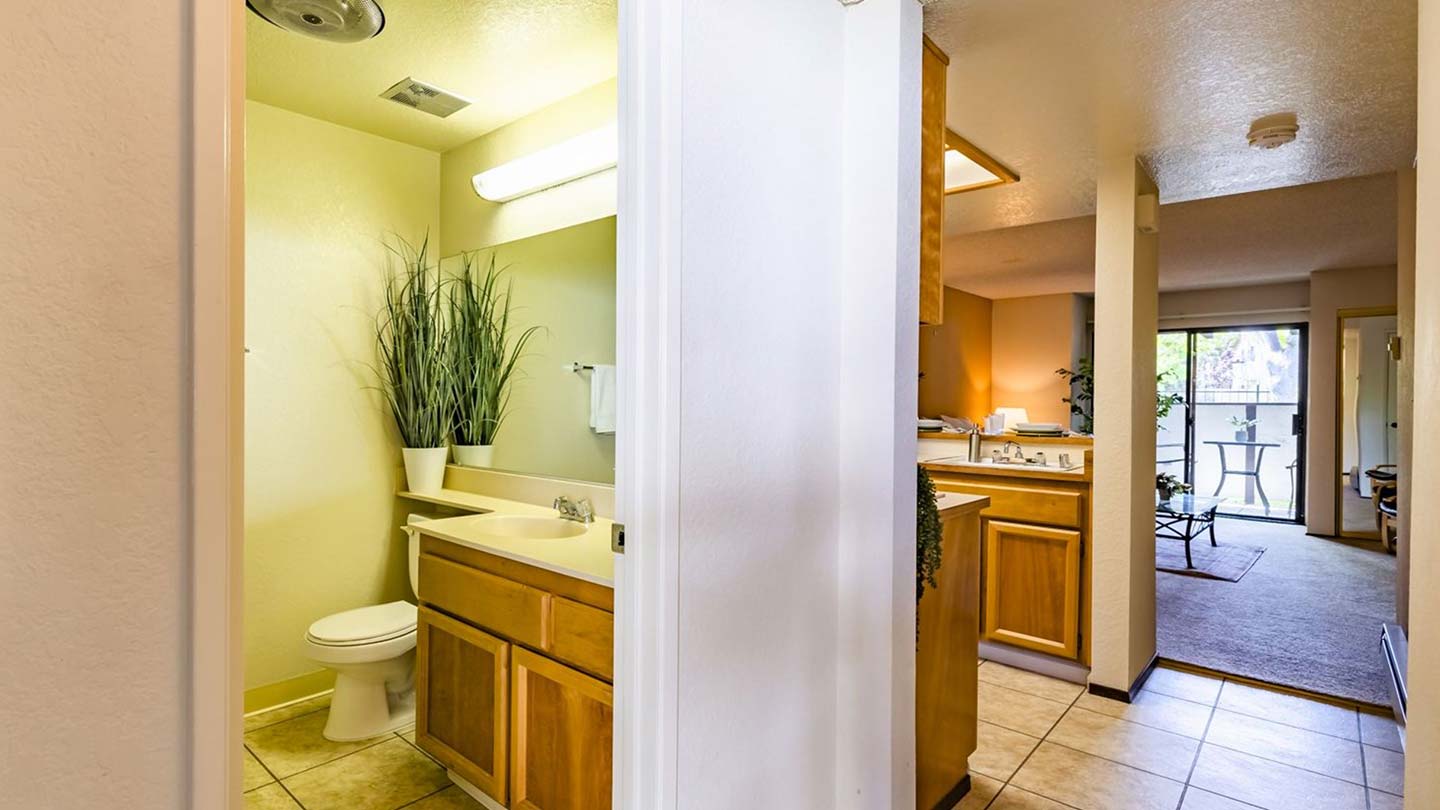 Ardenwood Forest apartment interior bathroom